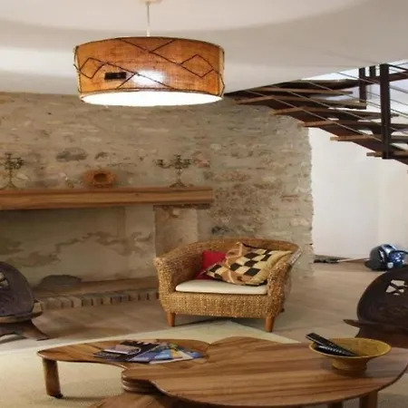 House La Grange Du Pradie *