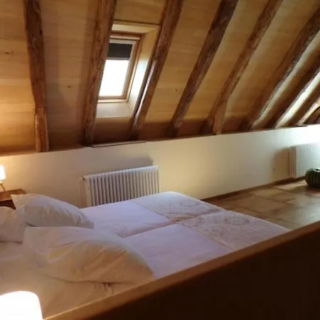 House La Grange Du Pradie *